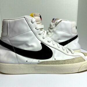 Men’s Nike Blazer Sneaker Size 13